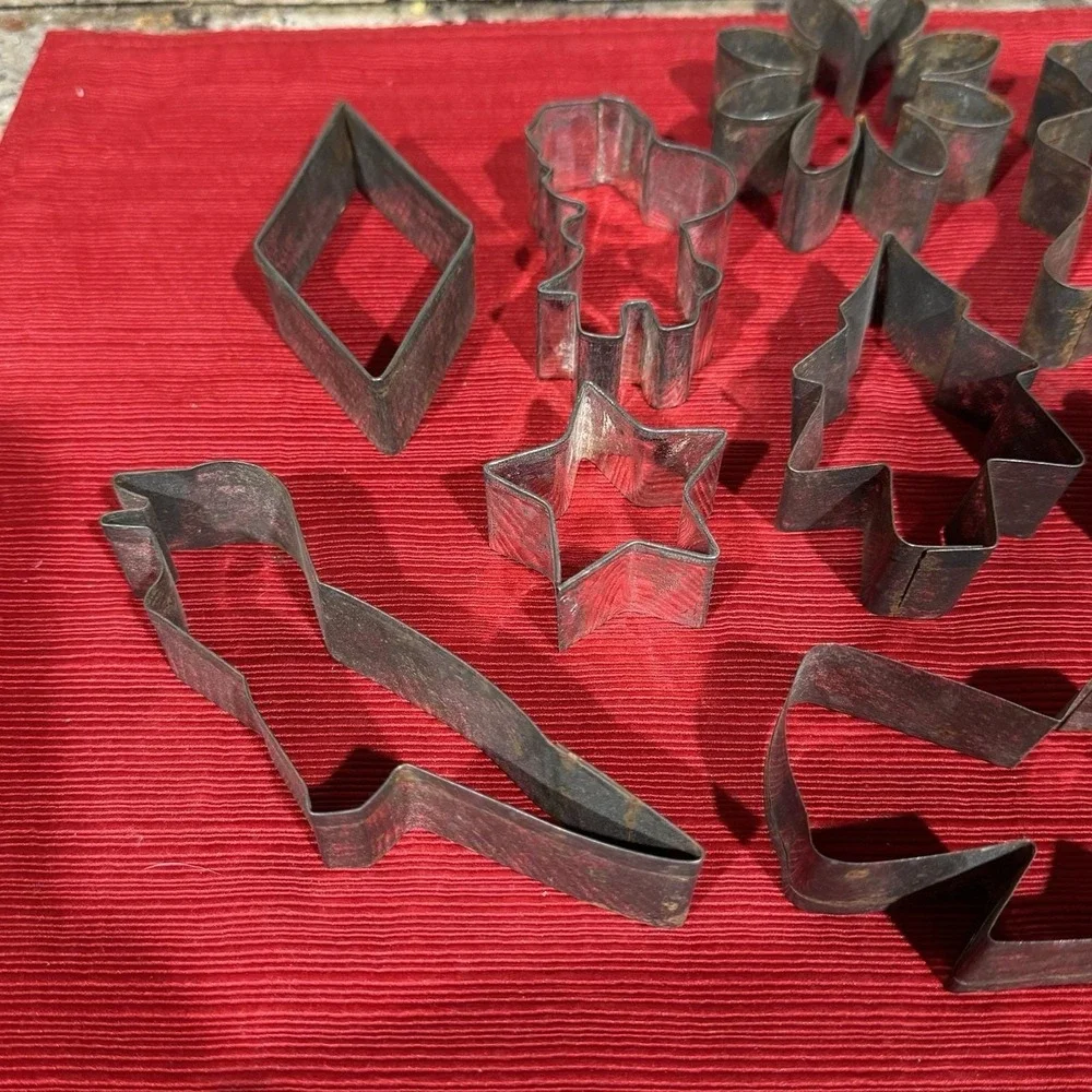 Antique Tin Old Metal Cookie Cutter Lot of 12 Folk Art‎ Kitchen Baking Holiday